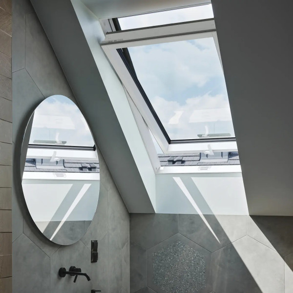 PTP-V U41 GBMX - okno plastikowe z pakietem 3-szybowym RAL 7022