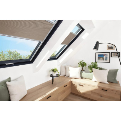 Okno Fakro PTP-V U41 ACMX 66x140 Ral 7016 + Kołnierz EHV-AT 66x140